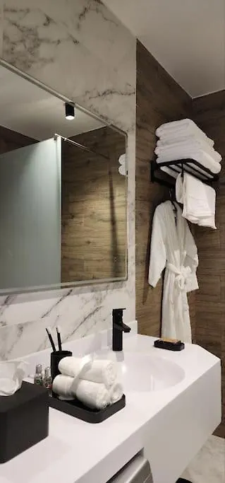 إستديو فاخر 2 Luxury Studio Medyna 0*,